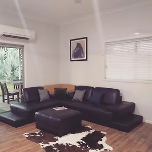  Holiday home Hamilton Retreat