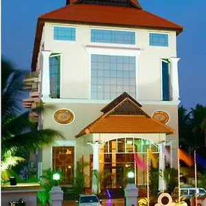 **** Hotel Regant Lake Palace India